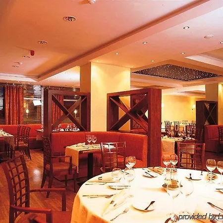 Hotel Qubus 3*